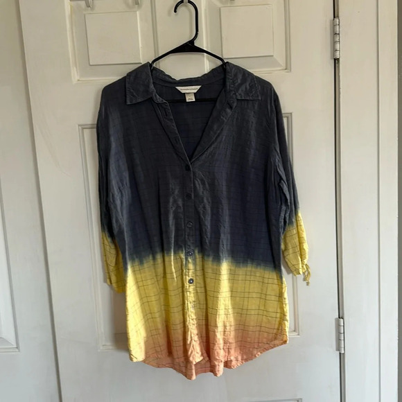 Christopher & Banks ombré button down size large - Picture 1 of 3